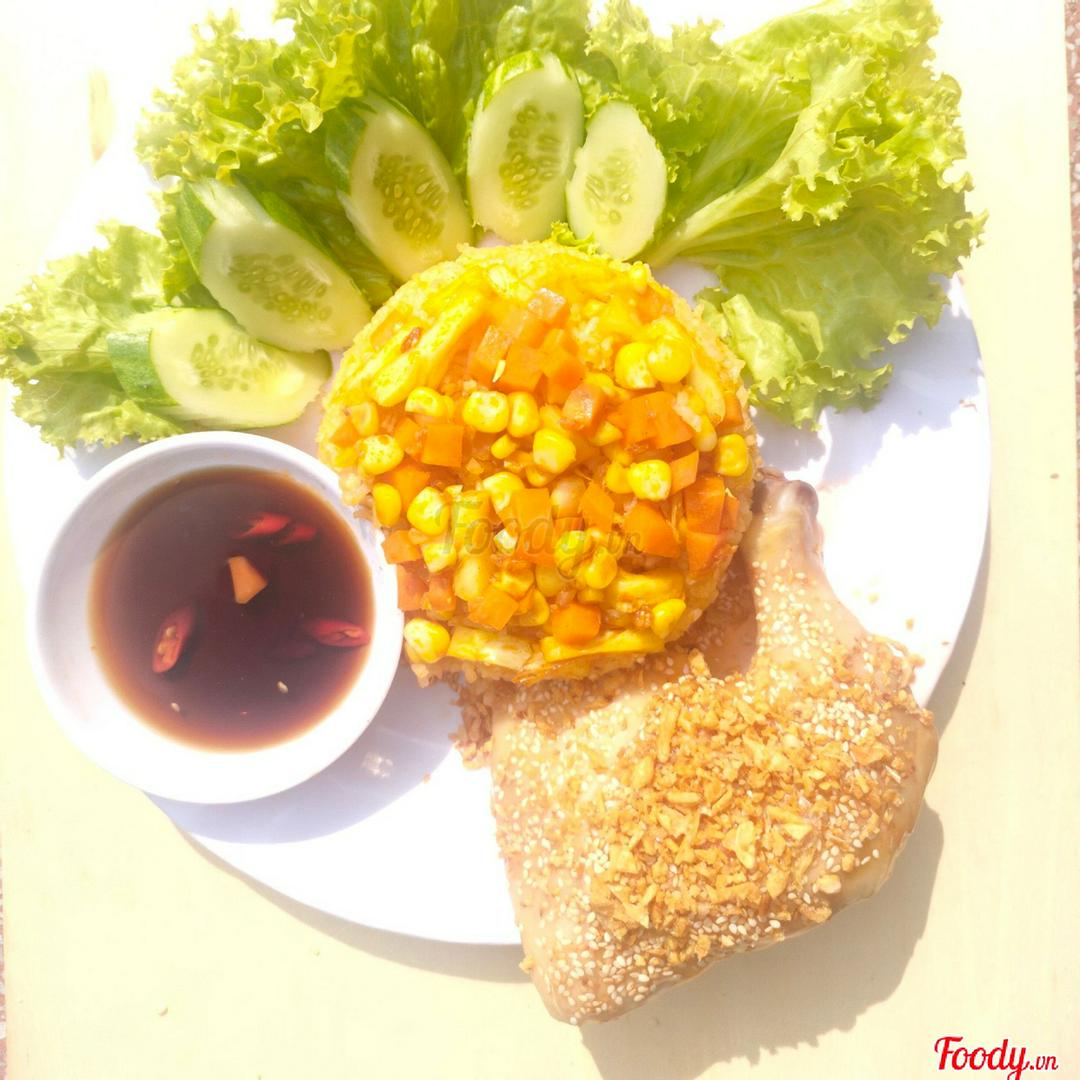 ga-mam-toi-com-thai-lan