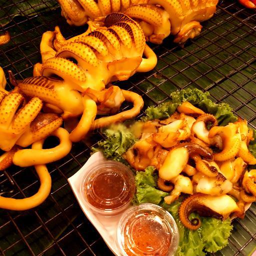 rau-muc-khong-lo-tron-sot-thai-cay