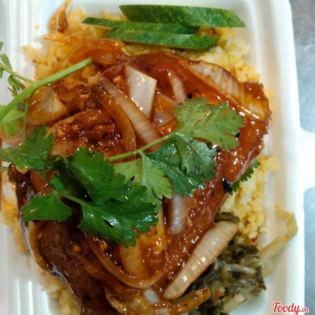 com-chien-ga-sot-me-ma-ui