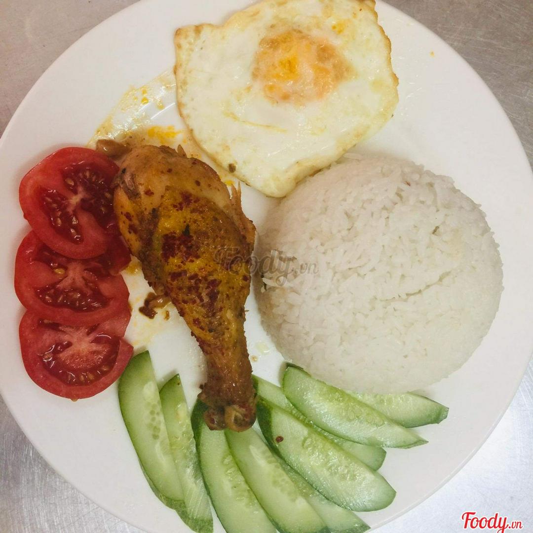 com-ga-trung-op-la-com-chien