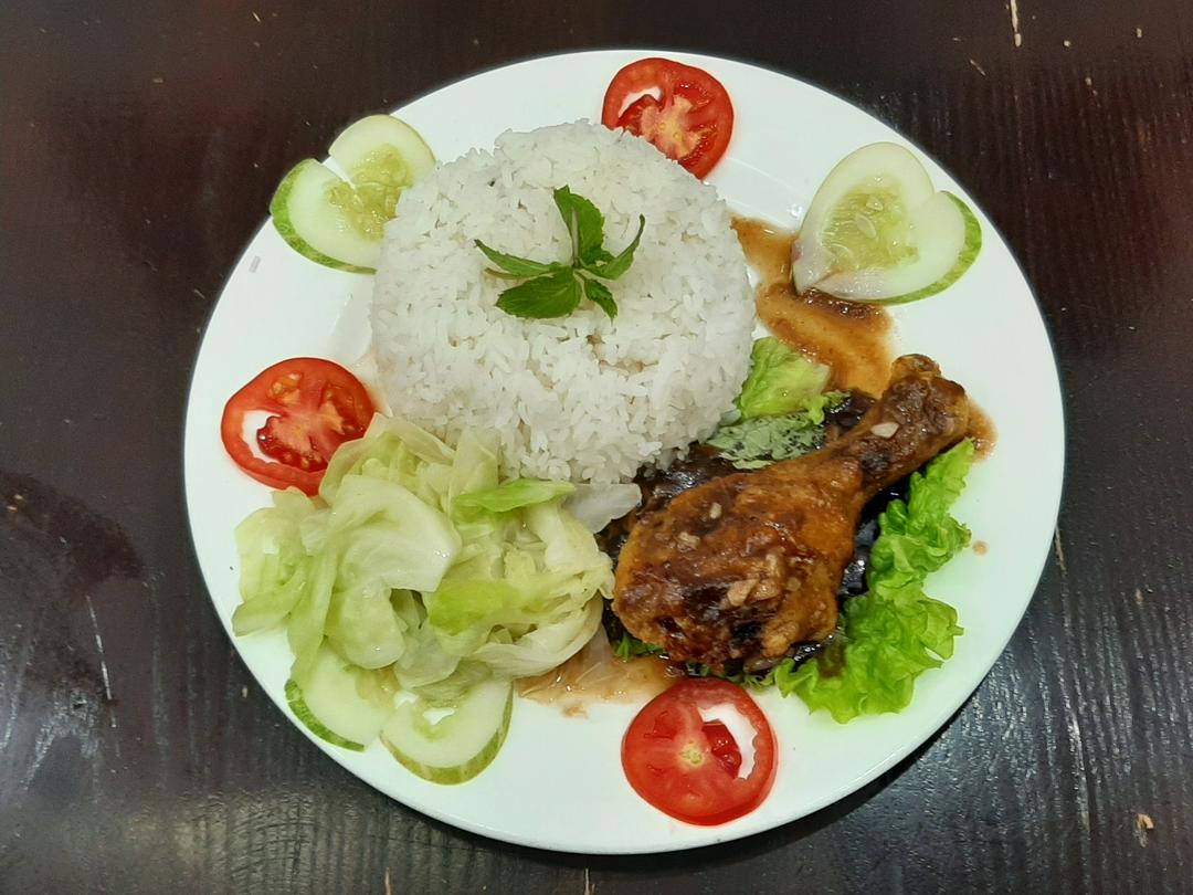 com-trang-ui-ga-sot-me-trung