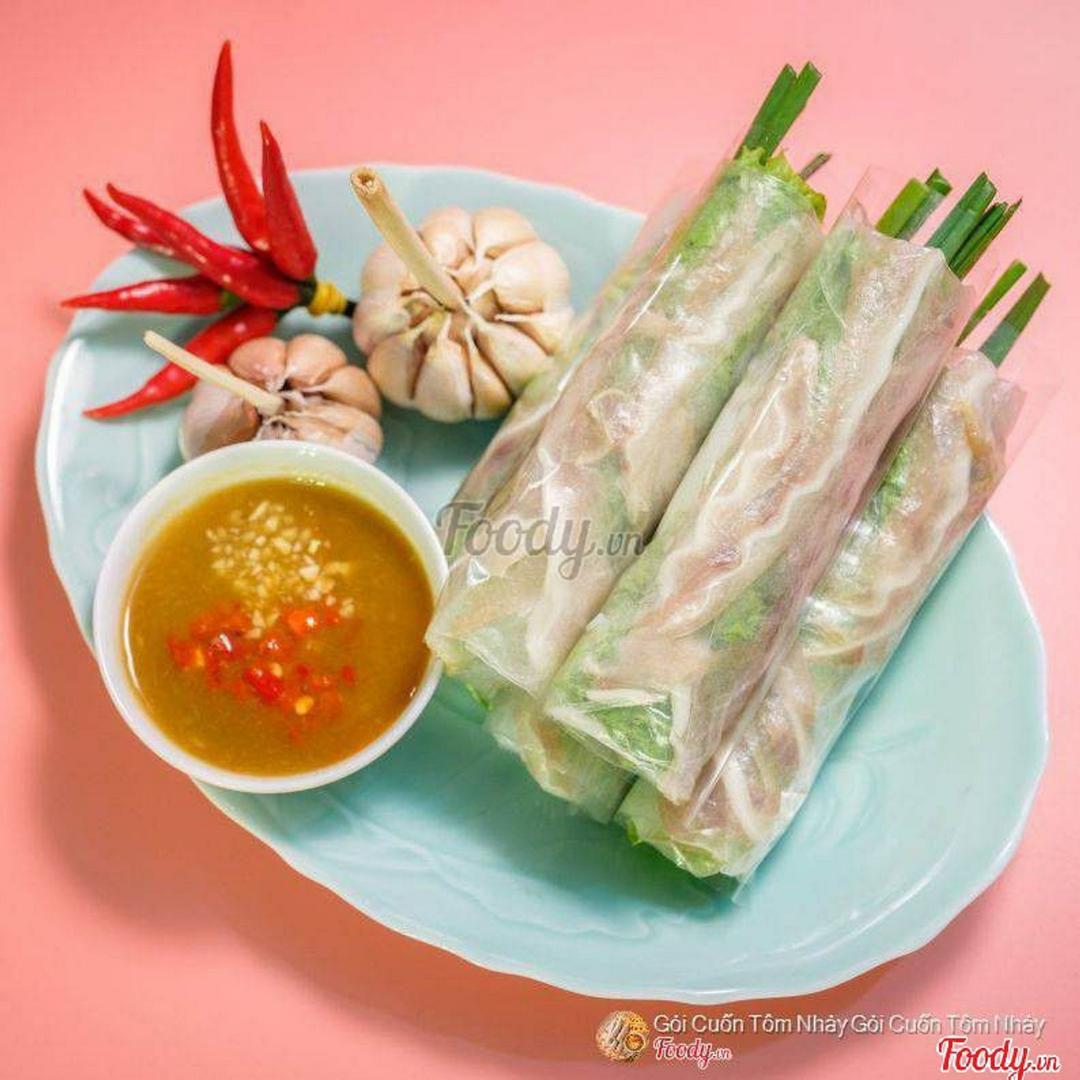 goi-cuon-tai-heo