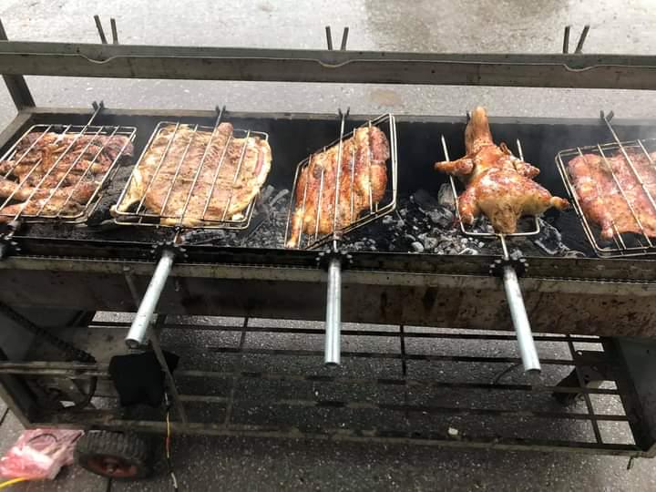 vit-quay-1-con-to-ay-u-co-canh-canh-mang-tiet-me-bat-lon