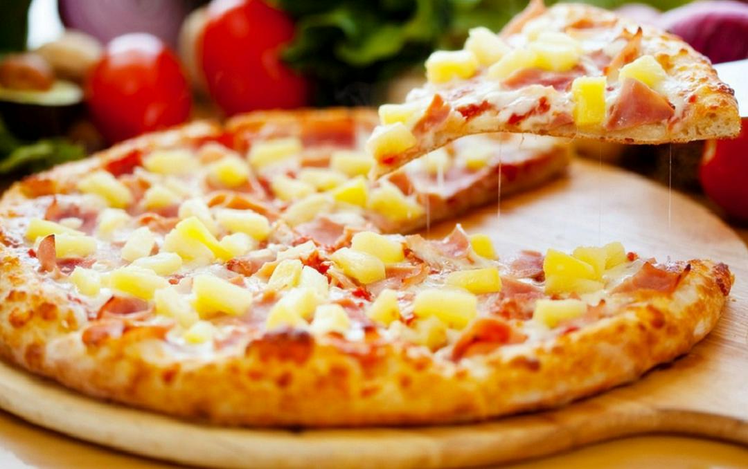 pizza-thit-bam-ngo-size-16cm