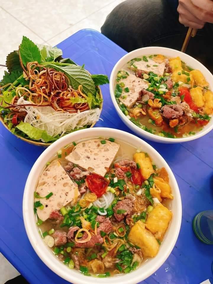 combo-1-bun-rieu-ac-biet-1-tra-sam-lanh