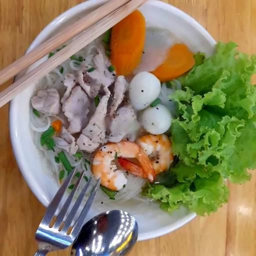 hu-tieu-nuoc-thap-cam