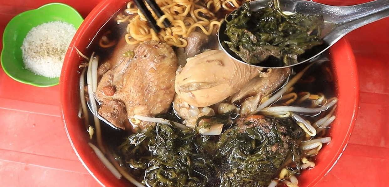 ga-tan-pho-co-ngoc-lam