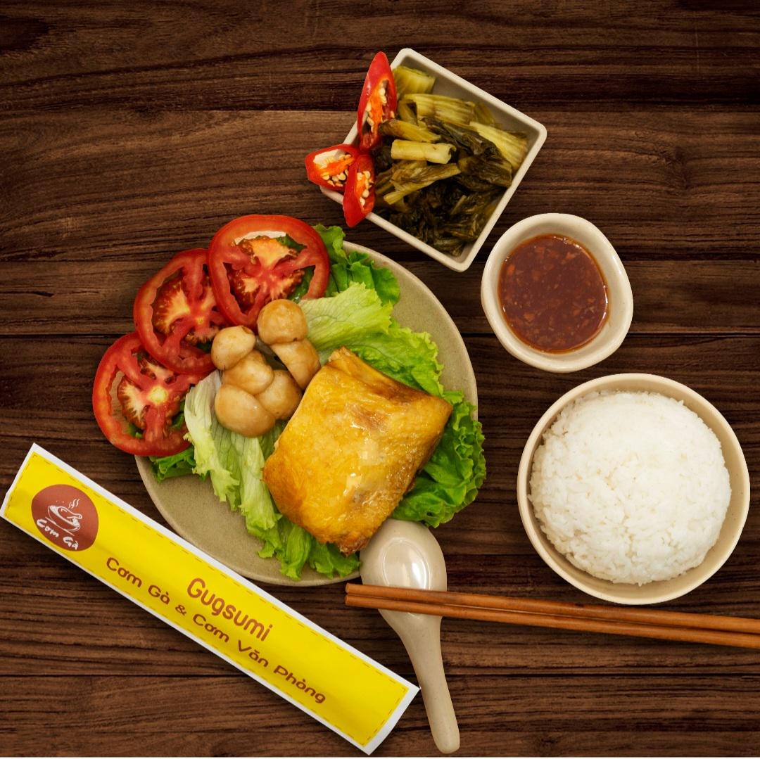 com-ga-sot-chua-ngot-nho