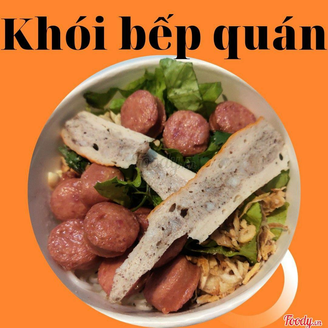 bun-tron-xuc-xich-tra-sun