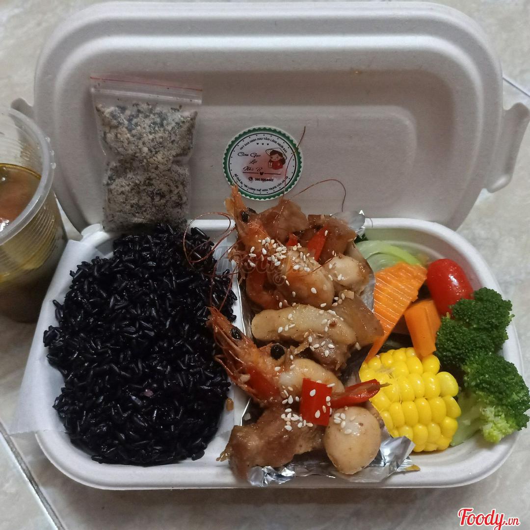 com-lut-tom-rang-thit