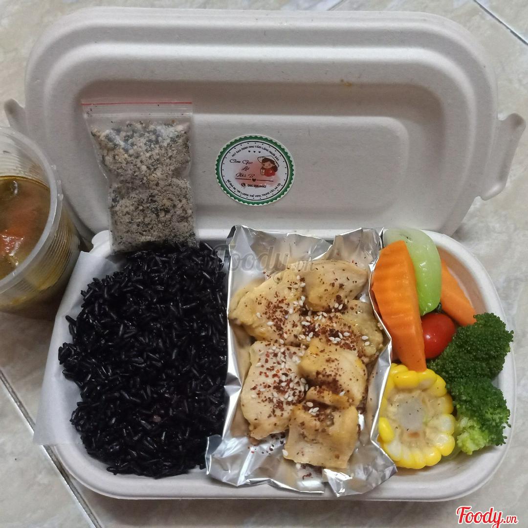 com-lut-uc-ga-muoi-ot