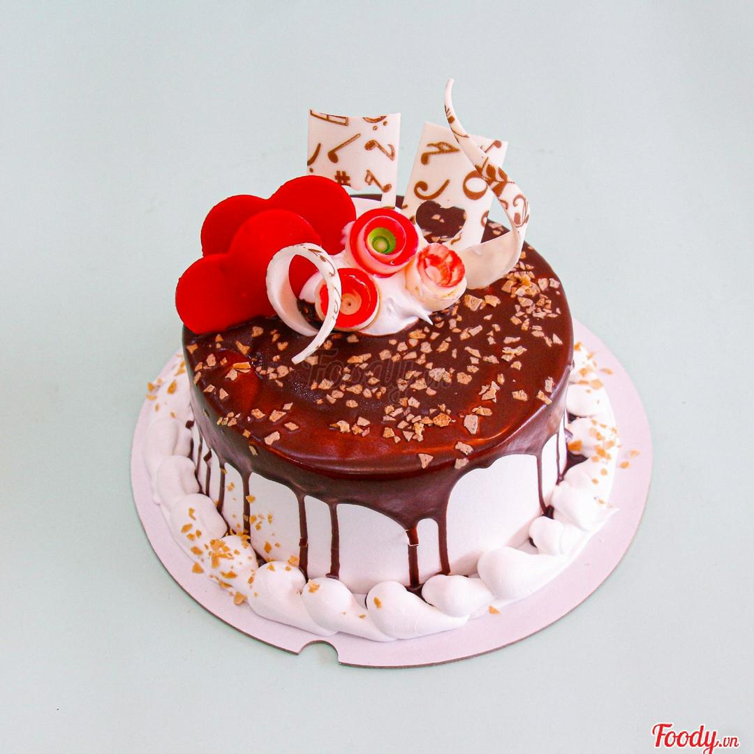 banh-kem-sua-tuoi-20-cm