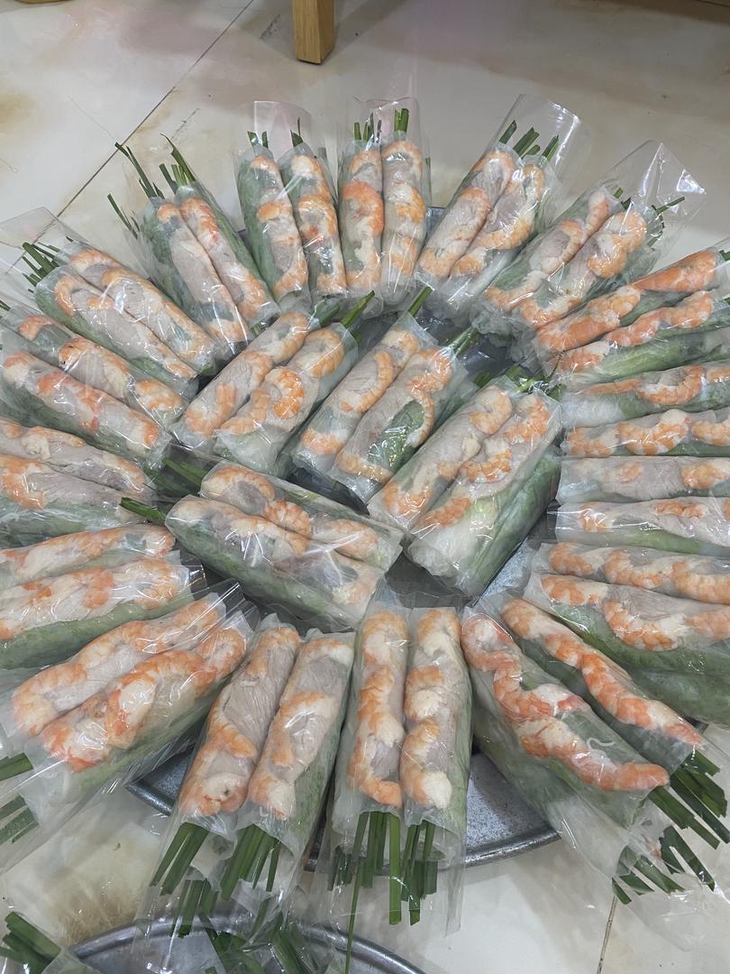 tom-thit-ac-biet-5-cuon