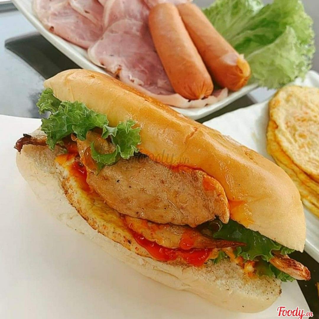 hot-dog-_-xuc-xich-_-ga-nuong-bo