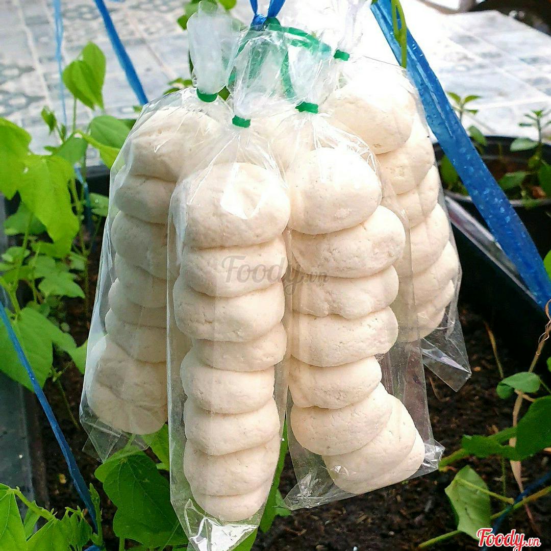 banh-bao-sua-tuoi-tho-xau-nho