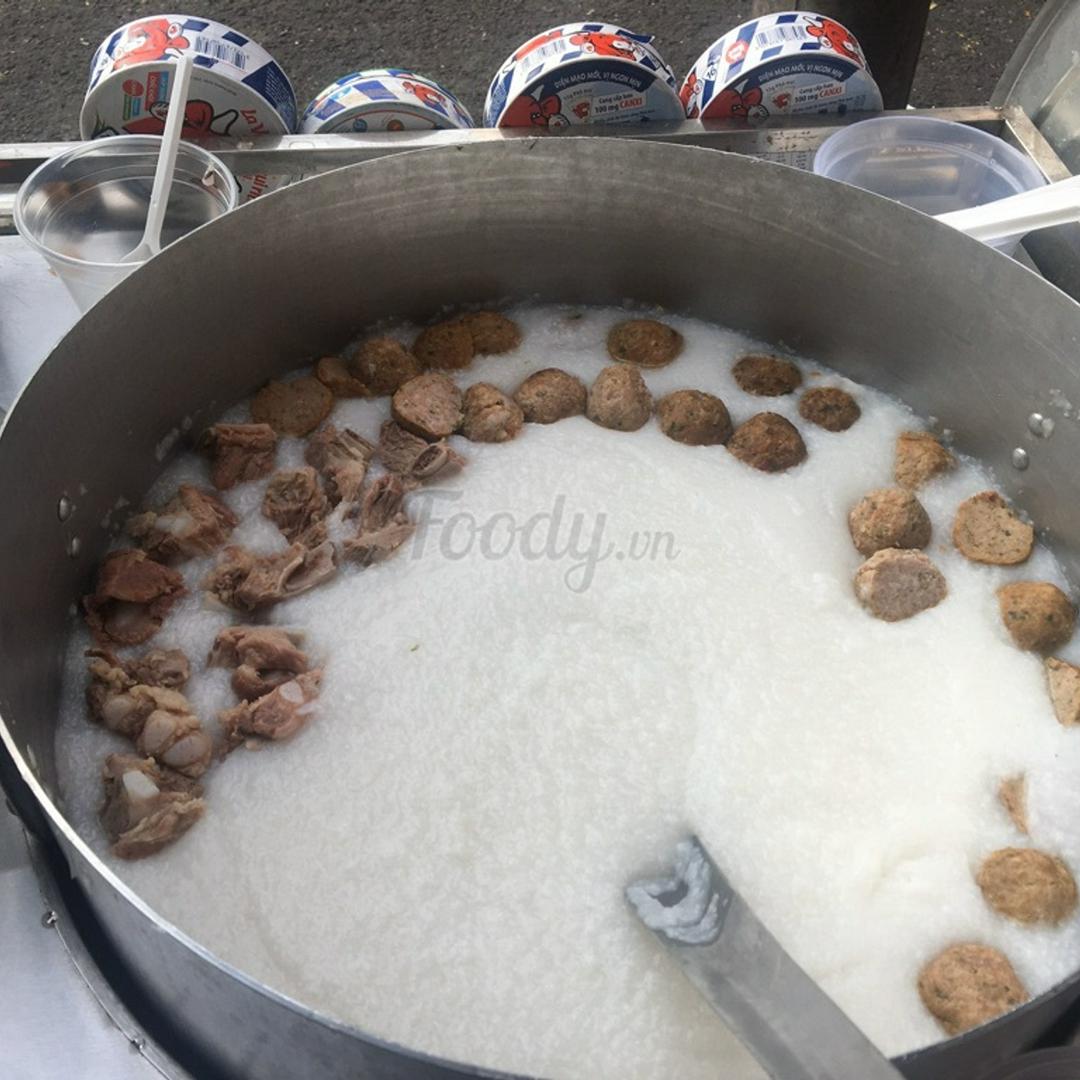 chao-suon-thit-bam-nho