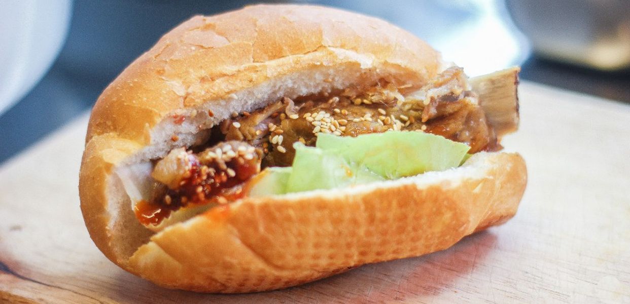 nha-ca-quan-giai-khat-an-vat-truong-inh