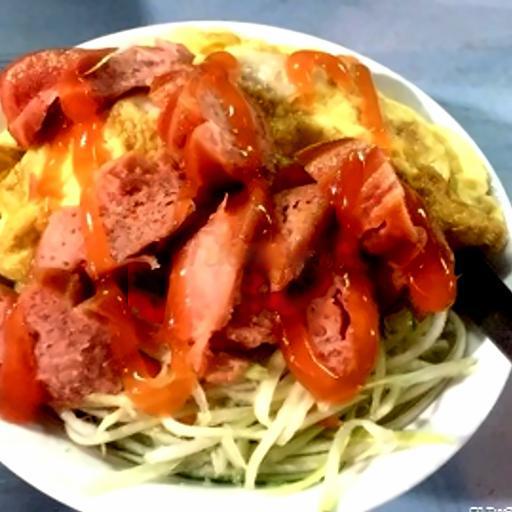 xoi-cha-vien-khoai-xuc-xich-bo-kho-tom-ca-chien