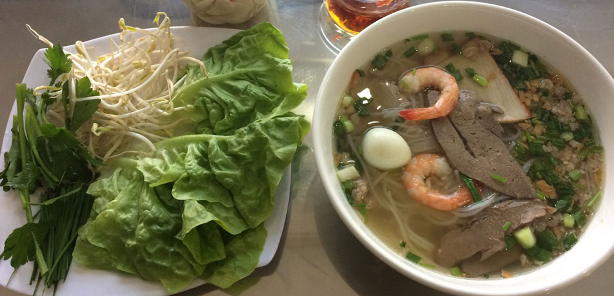 Quán-Ngân---Hủ-Tiếu-Sa-Đéc-&-Hủ-Tiếu-Khô---Bách-Giang