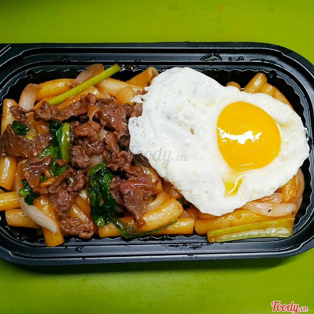 nui-xao-bo-trung-op-la