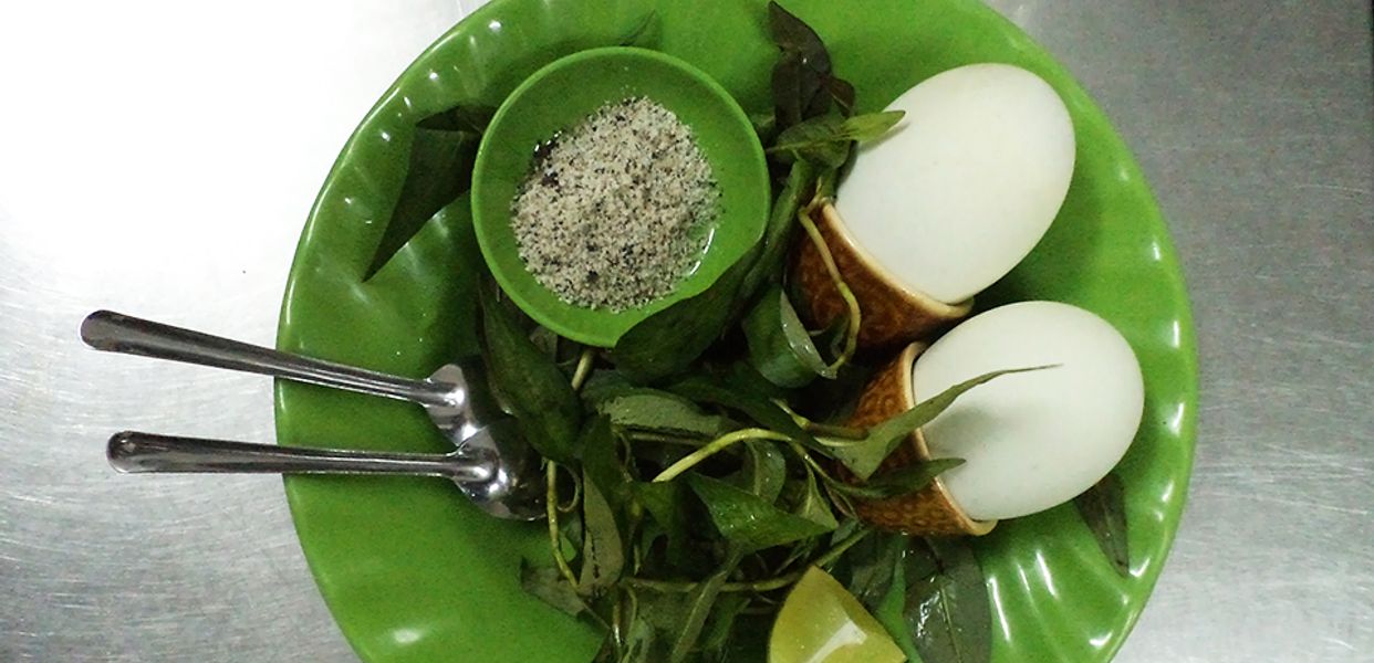 co-thuy-hot-vit-lon-nguyen-inh-chieu