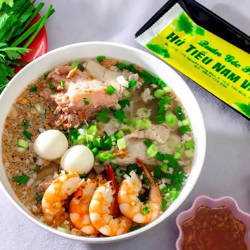 hu-tieu-ac-biet-nuoc