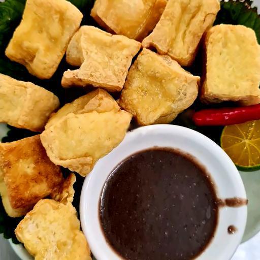 au-hu-chien-gion-mam-tom