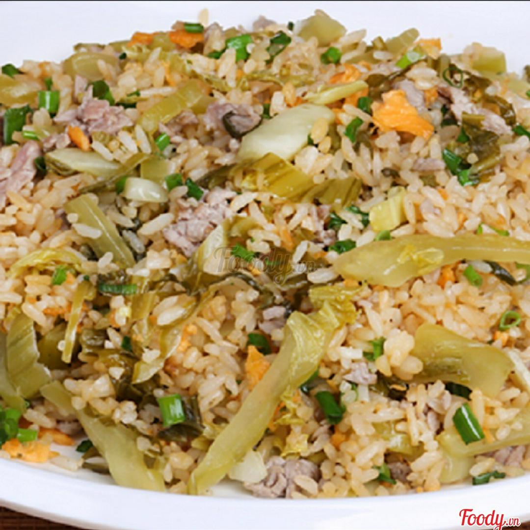 com-chien-bo-cai-chua