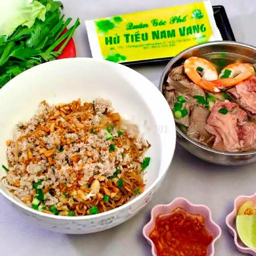 hu-tieu-suon-non-nuoc