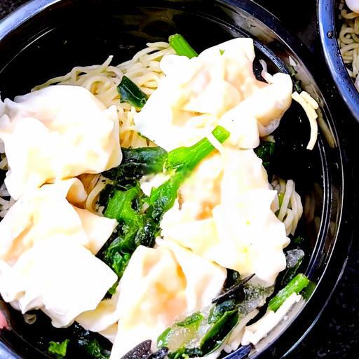 sui-cao-nhan-tom-thit