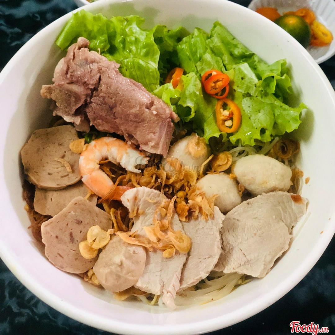 thap-cam-xuong-xi-quach