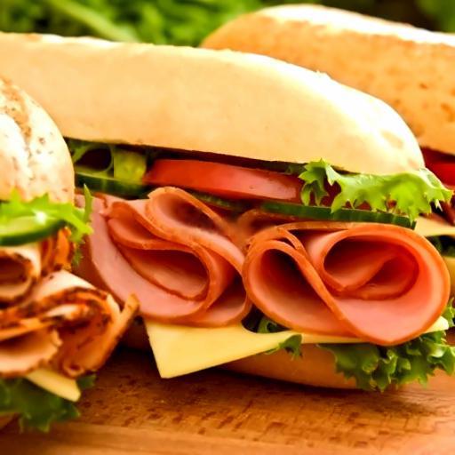 banh-my-pate-trung-jambon