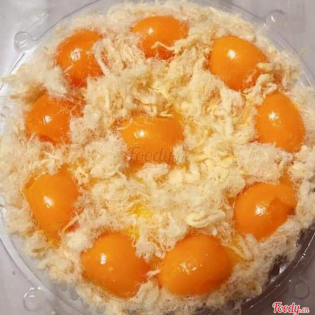 banh-bong-lan-trung-muoi-size-20cm