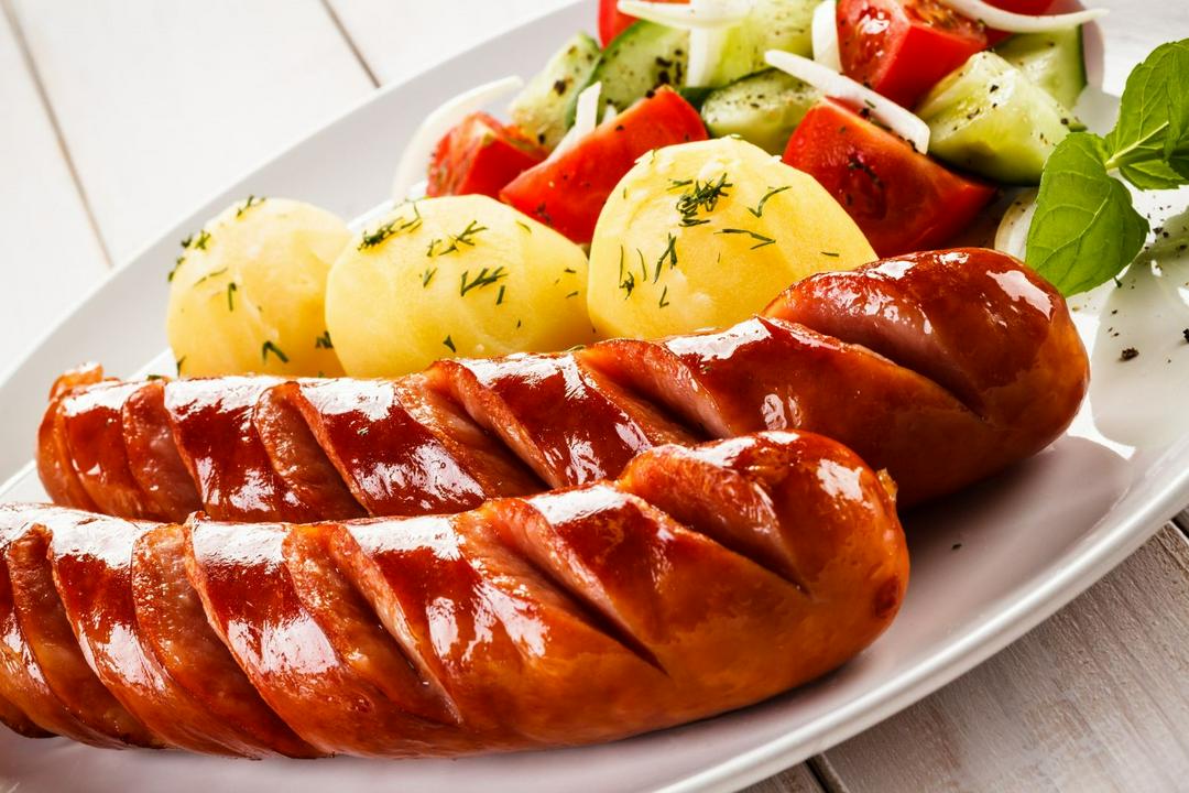 mi-xao-xuc-xich-sate