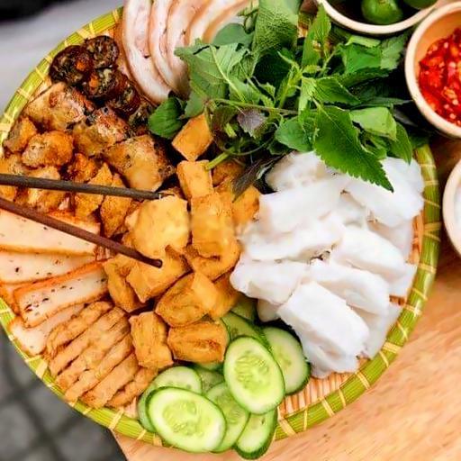 bun-au-met-ac-biet-02-nguoi