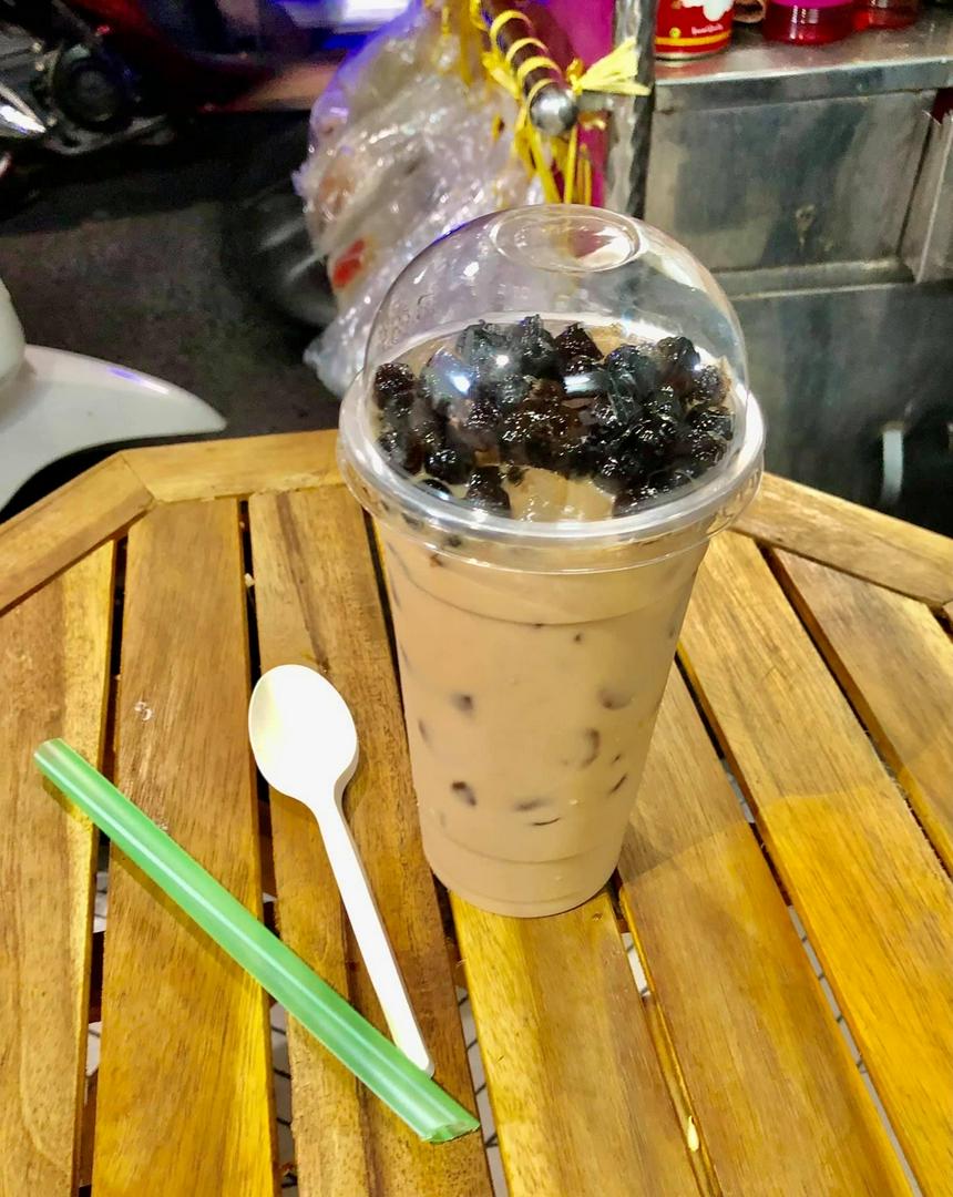 tra-sua-tran-chau-lon