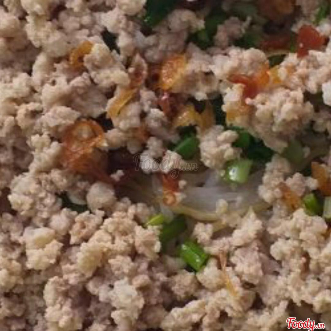 hu-tieu-mem-thit-bam