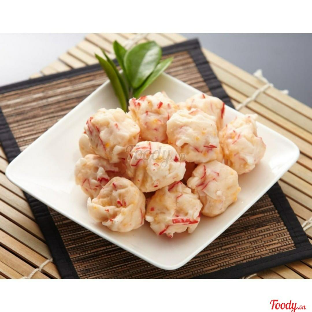 tom-hum-vien-khong-lo-1-vien