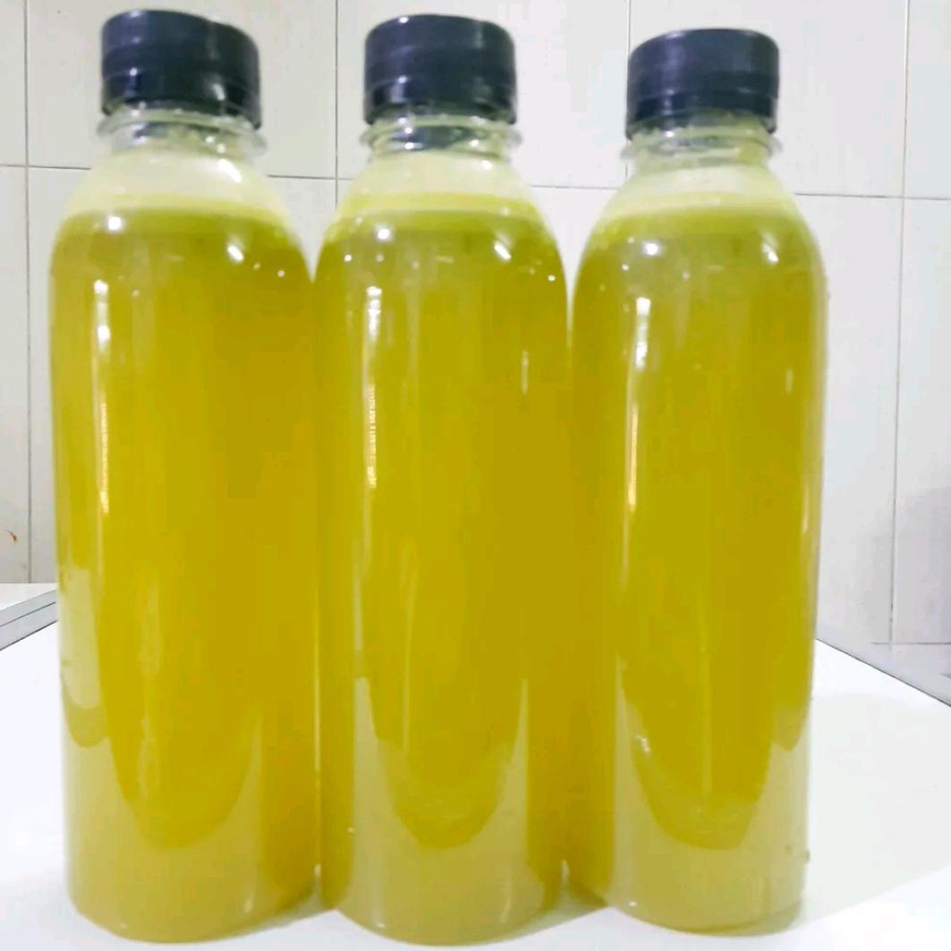 nuoc-mia-ep-tac-chai-330ml-kem-ly-a