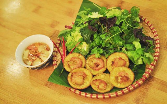 banh-xinh-am-thuc-hue-tran-hung-ao