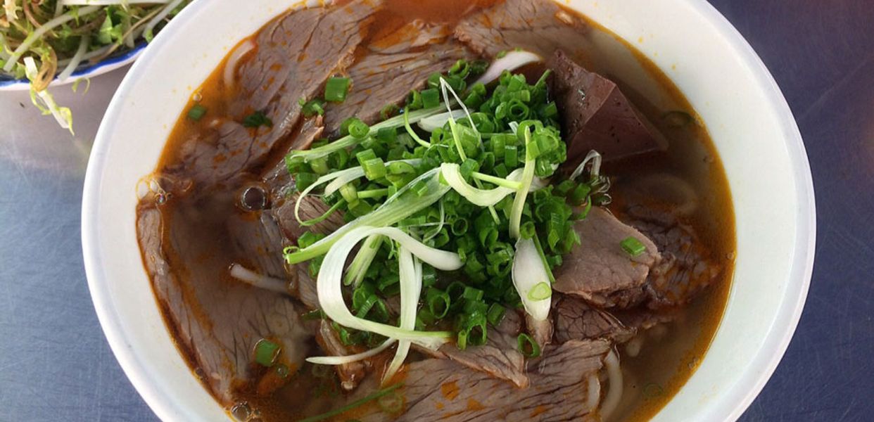 thanh-van-bun-bo-hue-chung-cu-nguyen-thien-thuat