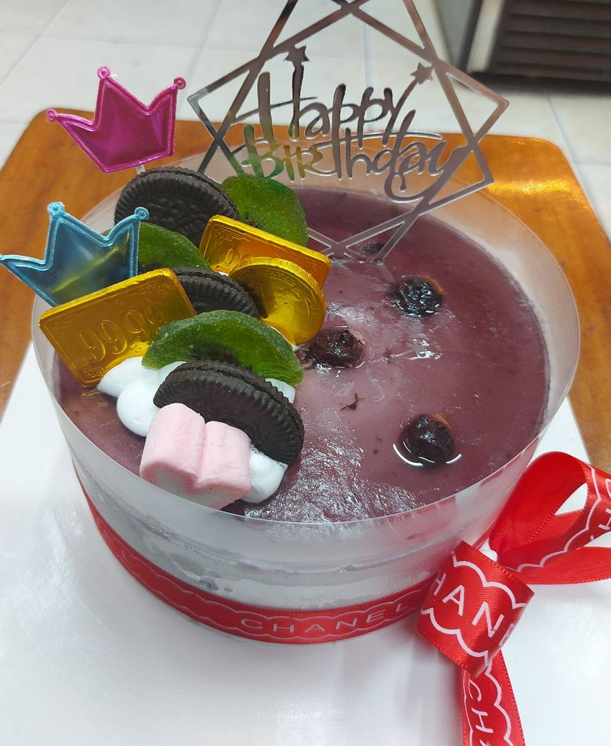 banh-mousse-viet-quat-co-vua