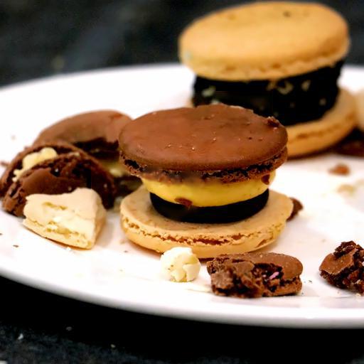 macaron-vi-choco-vanilla