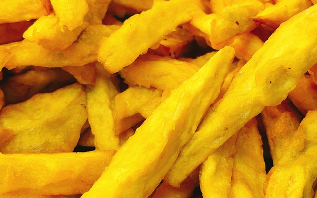 yummy-khoai-lang-lac-banh-trang-tron-nguyen-thuong-hien