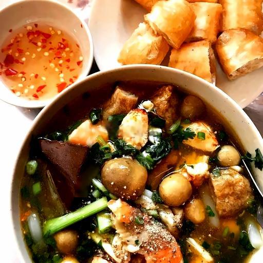 banh-canh-cua