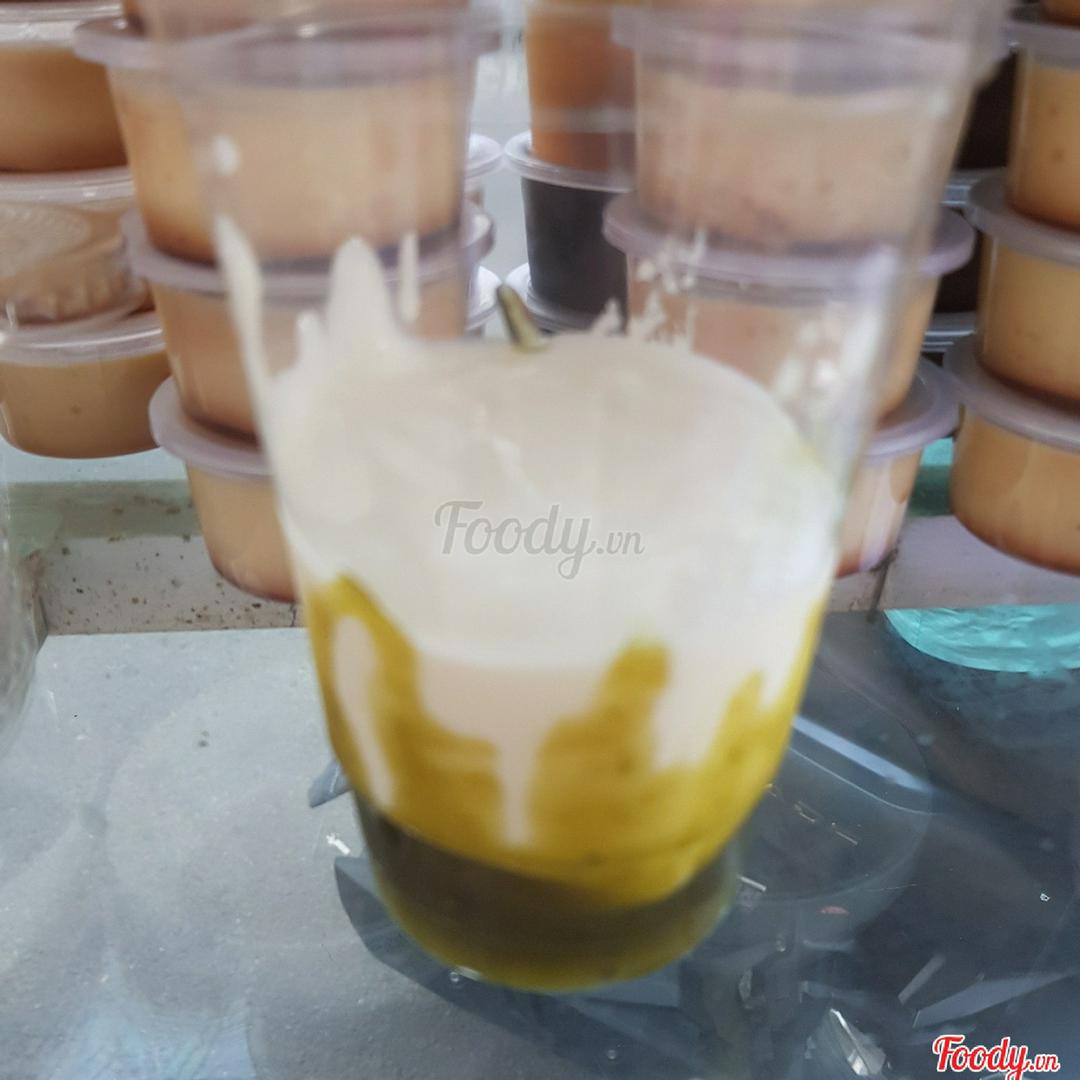 sua-chua-a-sot-dua-luoi