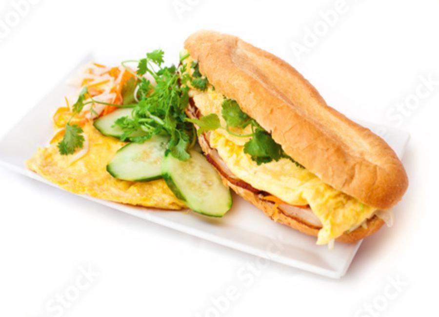 banh-mi-trung-pate