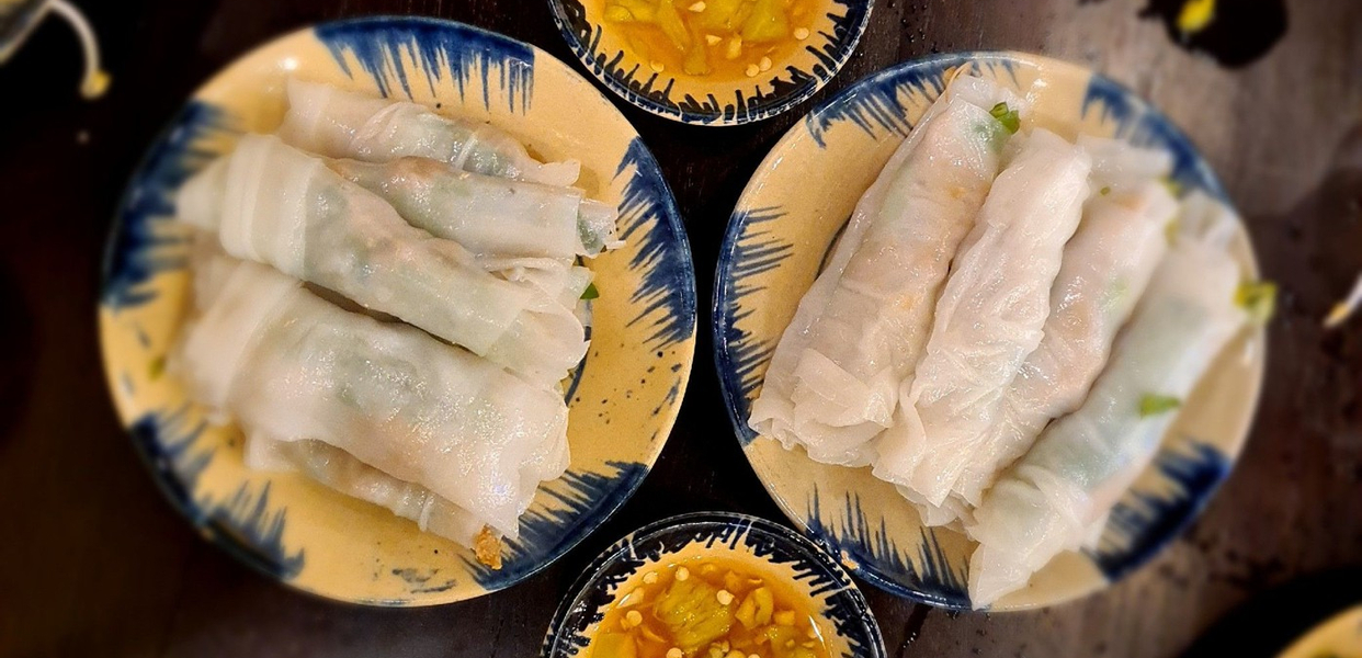 mon-hue-ngon-chuan-vi-banh-cuon-banh-beo-binh-quoi