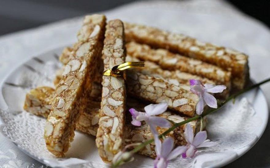 1-tui-keo-au-phong-siu-chau