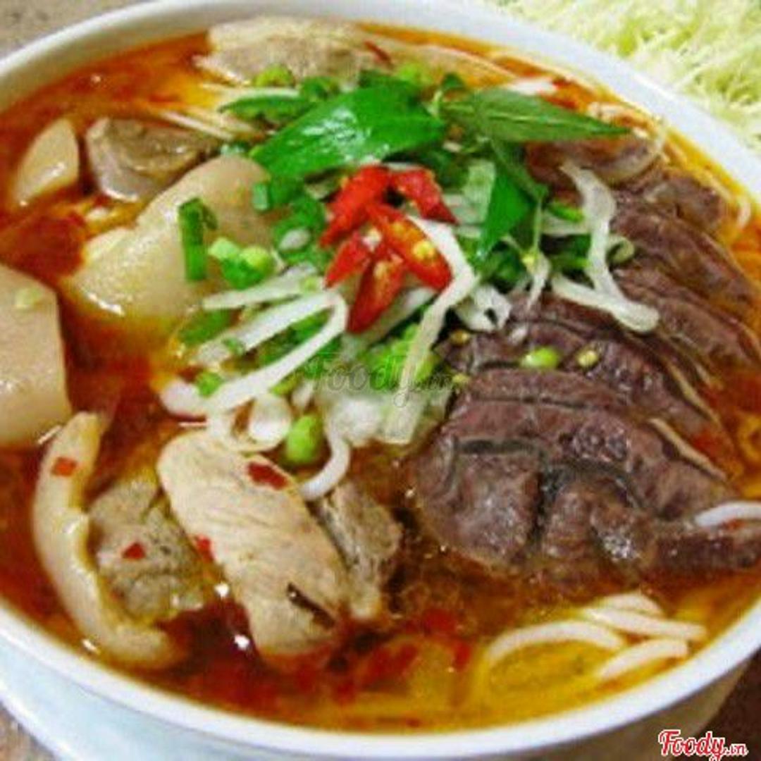 bun-bo-hue-ac-biet